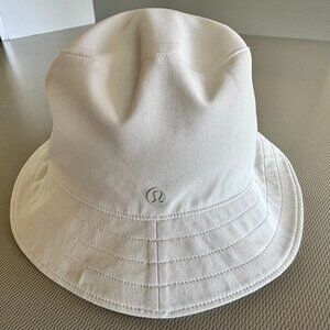 Lululemon Both Ways Bucket Hat White Cream Beige REVERSIBLE O/S